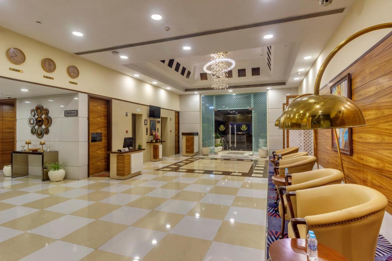 Hotel Golden Tulip - Hari Nagar 4*